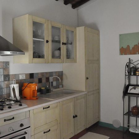 Casa Vacanze Nonna Vela Petroio Esterno foto