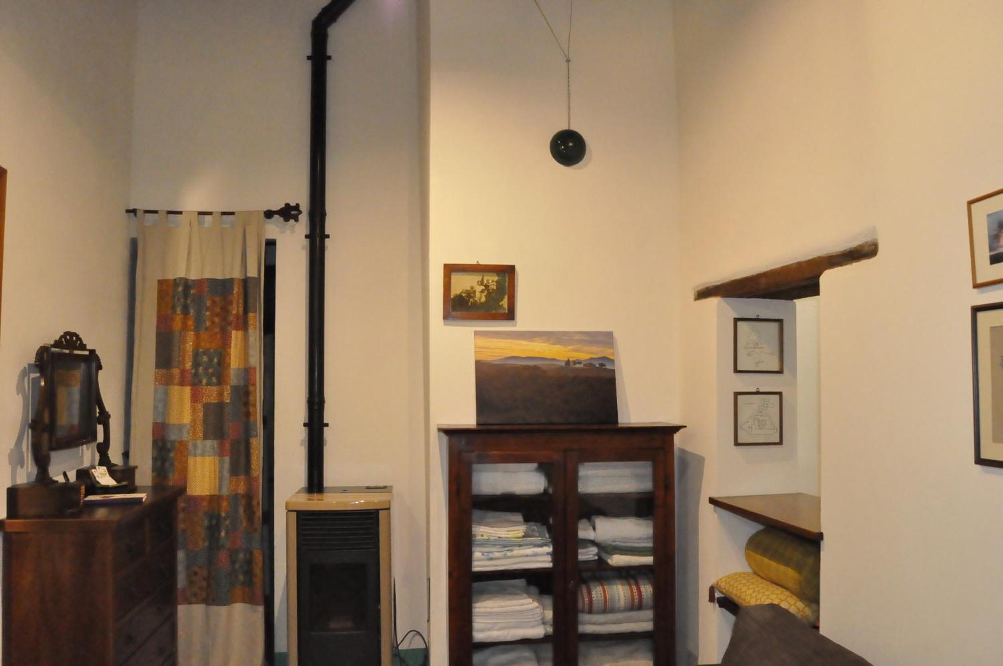 Casa Vacanze Nonna Vela Petroio Esterno foto
