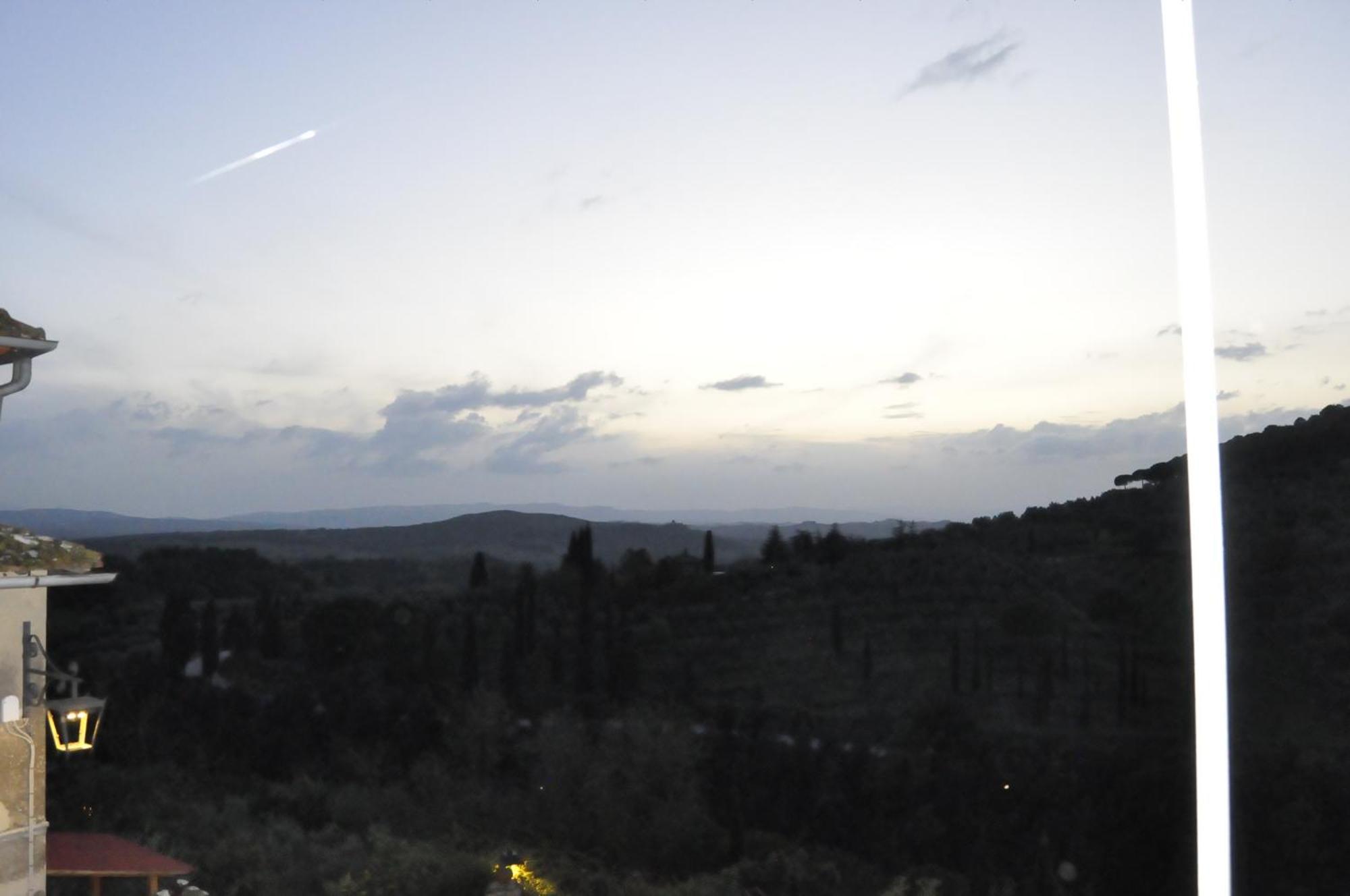 Casa Vacanze Nonna Vela Petroio Esterno foto