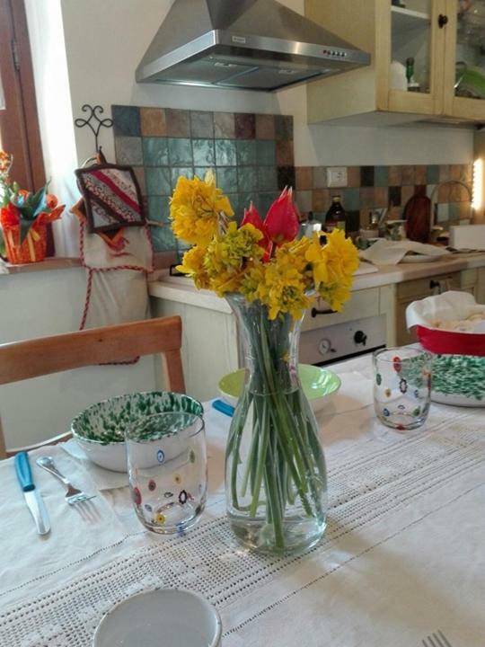 Casa Vacanze Nonna Vela Petroio Esterno foto
